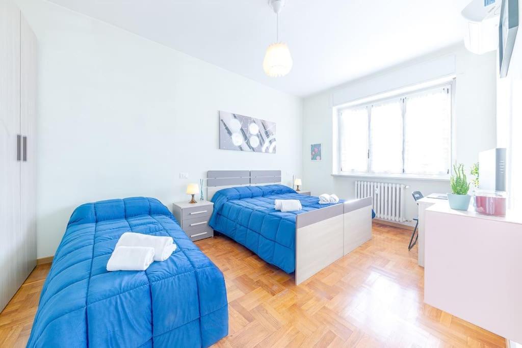 Navigli - Downtown - Duomo Spacious Two Bedroom Apartment - Close To Metro - Ac - Wi-Fi Μιλάνο Εξωτερικό φωτογραφία